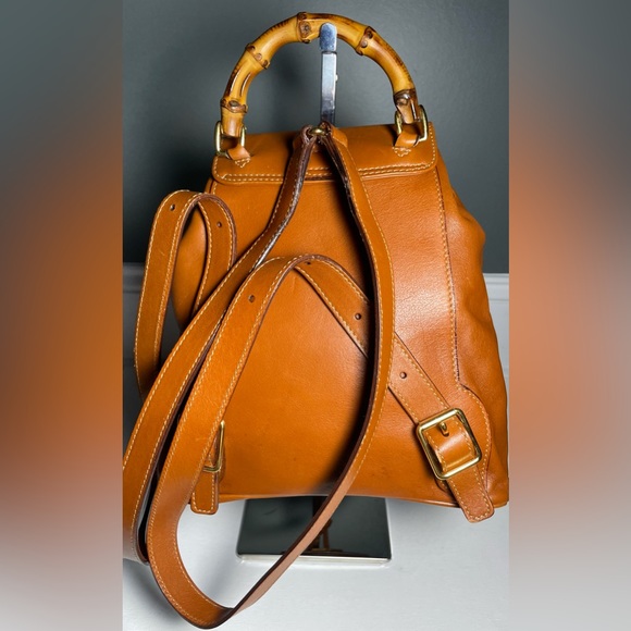 Gucci 90’s Caramel Brown Leather Drawstring Backpack with Bamboo top Handle - Picture 4 of 16